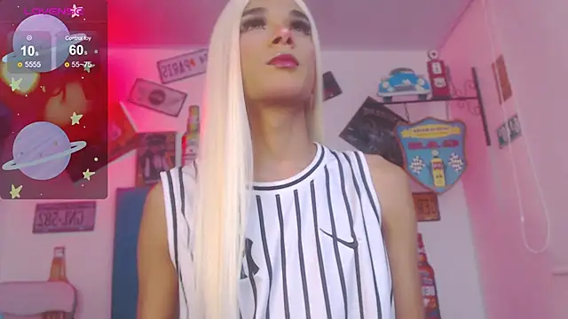 Snapshot of SARA_VAL3NTINA_ chatting on 01-15-25, 09:30 SARA VAL3NTINA online show from 01-15-25, 09:30