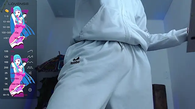 Snapshot of SARA_VAL3NTINA_ chatting on 03-13-25, 05:07 SARA VAL3NTINA online show from 03-13-25, 05:07