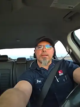 KrazyLegz online show from 02-10-26, 11:20