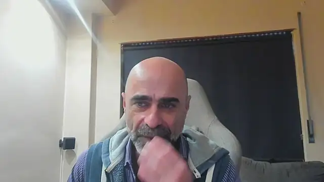 Bicopflirt online show from 03-20-26, 04:12