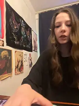 Lori Foxy online show from 12-16-24, 07:54