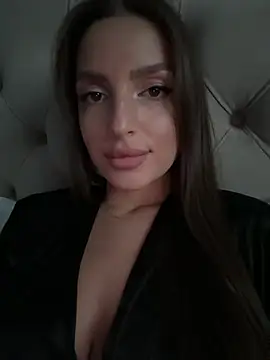 BellaHalles online show from 03-01-25, 03:16