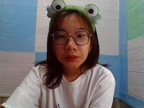 Snapshot of Nanoko chatting on 03-04-26, 04:02 Nanoko online show from 03-04-26, 04:02