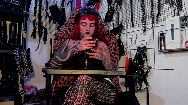 Agatha BDSM online show from 01-11-25, 07:49