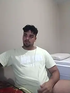 Snapshot of Xcumshot33 chatting on 03-12-25, 08:52 Xcumshot33 online show from 03-12-25, 08:52