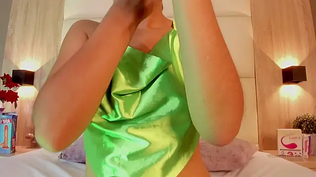 bella1207 online show from 03-17-26, 07:17