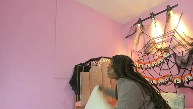 LoveQueen2 online show from 11-01-25, 11:45