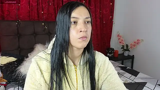 Majuu   online show from 09-18-25, 06:21