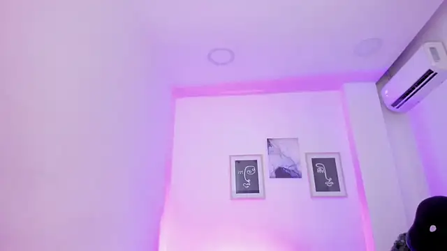 emelie 89 online show from 01-15-25, 11:43