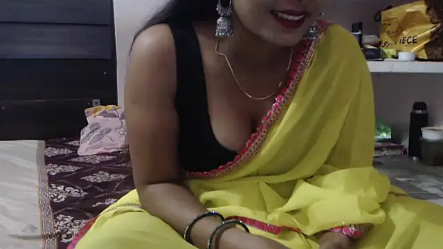 Snapshot of wildbabes chatting on 11-06-25, 05:03 wildbabes online show from 11-06-25, 05:03