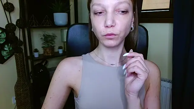 EmillyPlay online show from 03-11-26, 01:39