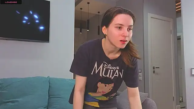 DonnaBurkee online show from 11-21-25, 04:44