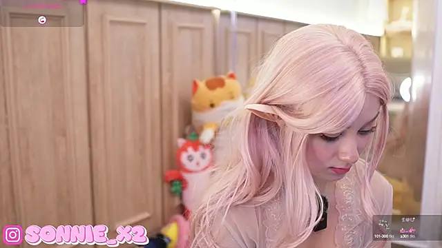 Snapshot of Sonnie_ chatting on 01-07-25, 02:41 Sonnie online show from 01-07-25, 02:41