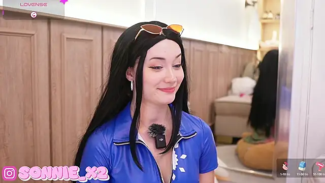 Snapshot of Sonnie_ chatting on 01-14-25, 02:53 Sonnie online show from 01-14-25, 02:53