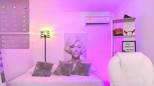 Snapshot of SALOOMEE__ chatting on 01-30-25, 02:47 SALOOMEE online show from 01-30-25, 02:47