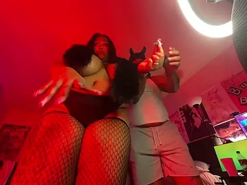 4EVAGLACIERS online show from 03-02-25, 10:03