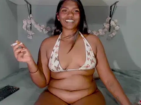 Snapshot of Sexykitten147 chatting on 10-08-25, 12:25 Sexykitten147 online show from 10-08-25, 12:25