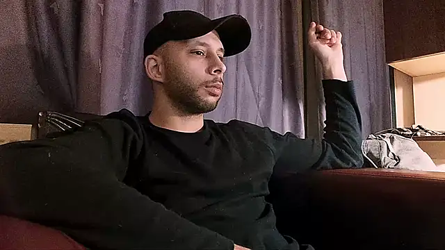 henryaxe online show from 12-23-24, 01:56