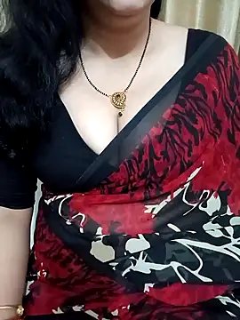 Priya Boudi online show from 01-13-25, 04:08