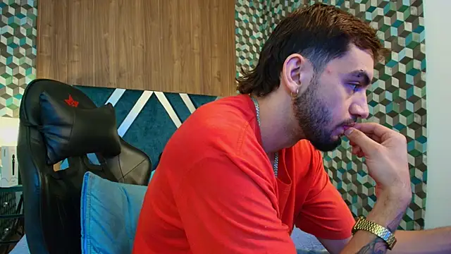 Michael magno online show from 10-08-25, 04:59