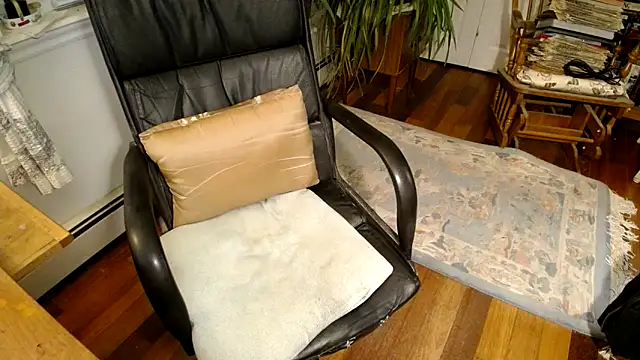 Happyjaxx online show from 11-18-25, 11:15