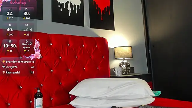 Salome Villa online show from 12-11-24, 12:44