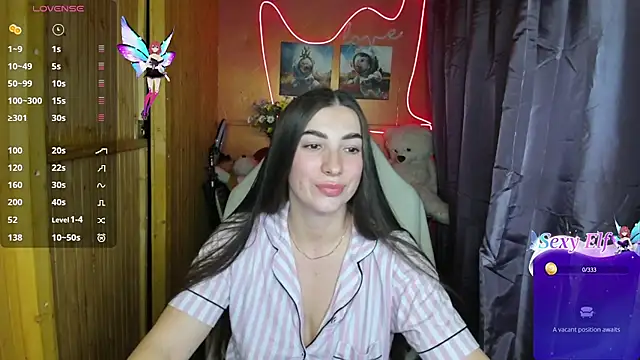 Fiery Brunette  online show from 01-07-25, 04:27