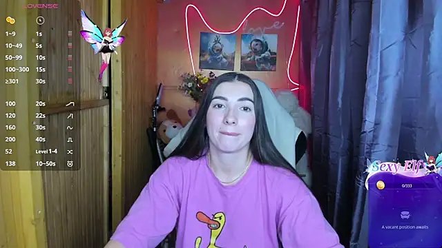 Fiery Brunette  online show from 01-09-25, 02:51