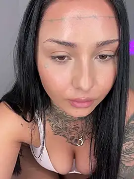 Coco-Love online show from 03-04-25, 09:11