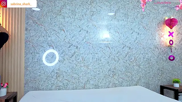 sabrina shark  online show from 02-02-26, 02:43