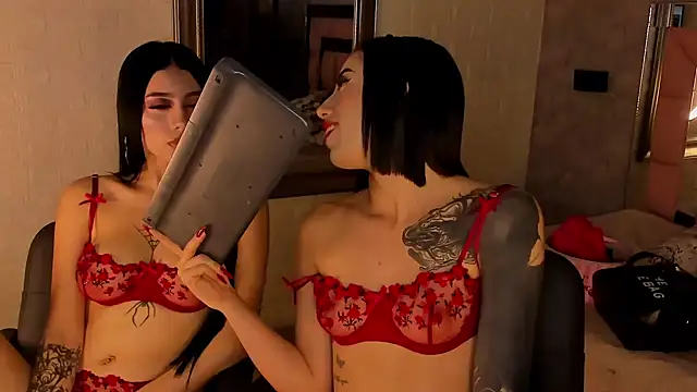 Snapshot of catalina__23 chatting on 02-26-25, 11:04 catalina 23 online show from 02-26-25, 11:04