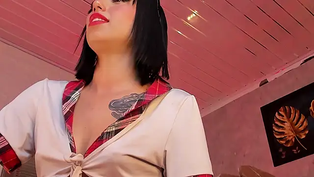 Snapshot of catalina__23 chatting on 03-23-25, 01:31 catalina 23 online show from 03-23-25, 01:31