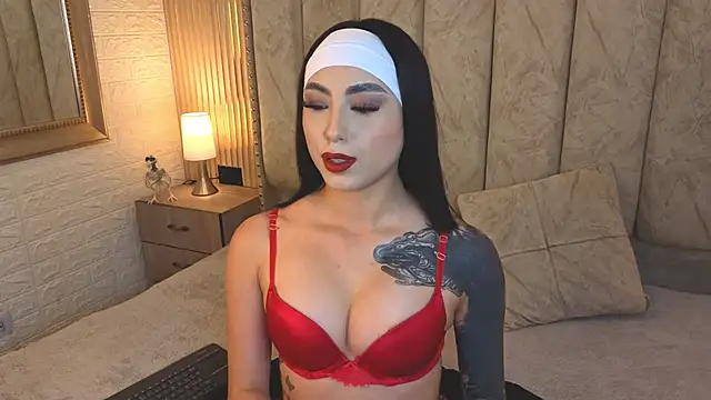 Snapshot of catalina__23 chatting on 10-14-25, 07:58 catalina 23 online show from 10-14-25, 07:58