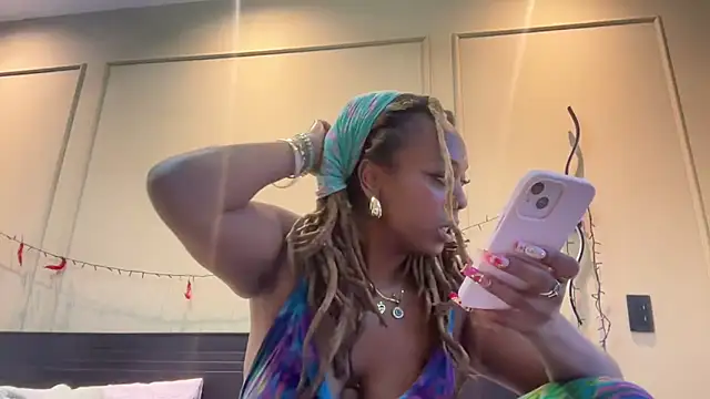 ChocolateCakeQueen online show from 02-26-25, 11:26