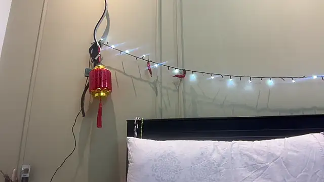 ChocolateCakeQueen online show from 03-11-25, 04:54