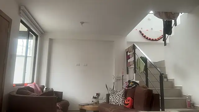 ChocolateCakeQueen online show from 10-12-25, 09:58