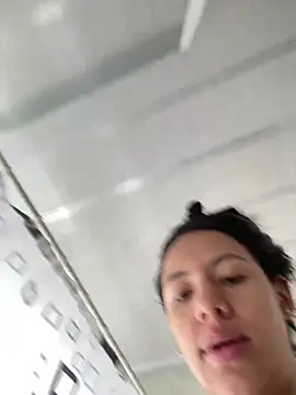 hannahb-e online show from 01-23-25, 01:13