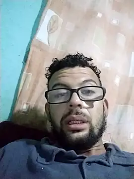 Snapshot of Meu_prazer_e_te_satisfaze chatting on 01-15-26, 12:37 Meu prazer e te satisfaze online show from 01-15-26, 12:37