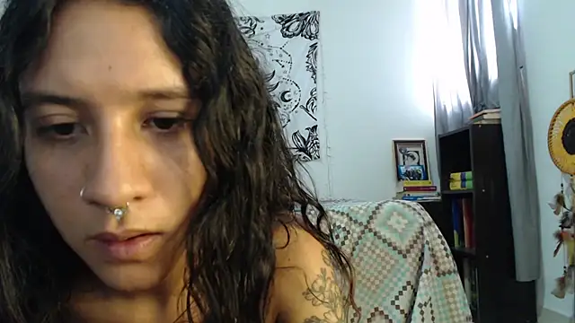 AlinaWoolf  online show from 12-10-24, 04:49