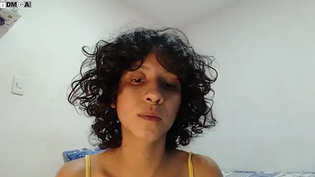 AlinaWoolf  online show from 09-10-25, 08:31