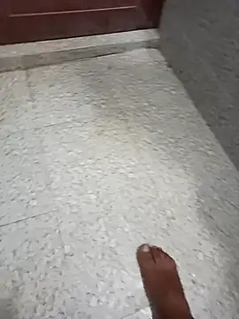 Snapshot of Tamil_Boy28 chatting on 03-20-25, 12:53 Tamil Boy28 online show from 03-20-25, 12:53