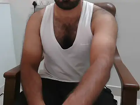 Snapshot of Tamil_Boy28 chatting on 11-16-25, 01:44 Tamil Boy28 online show from 11-16-25, 01:44