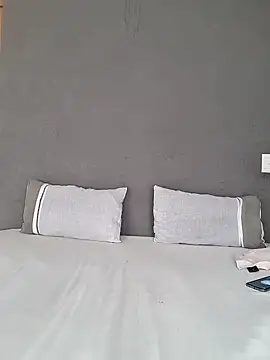 Jazmine-Blue online show from 12-28-24, 08:48