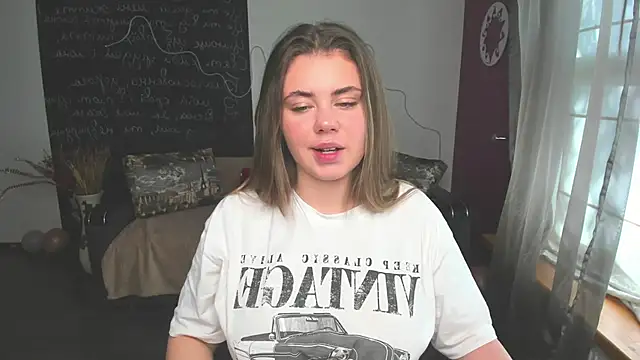 IsabellaBler online show from 05-19-26, 05:47