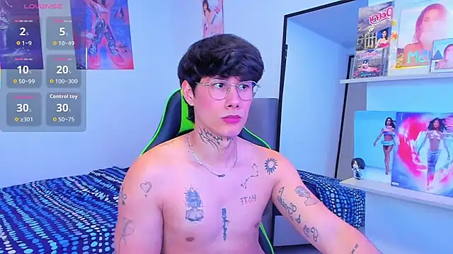 JayHotxxx online show from 02-17-26, 09:43