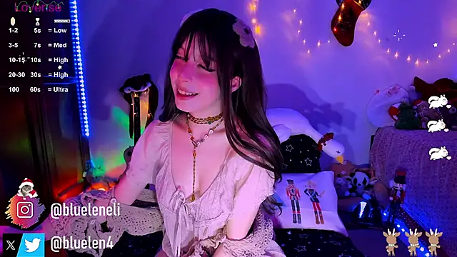 Snapshot of bluelen chatting on 01-05-25, 07:49 bluelen online show from 01-05-25, 07:49