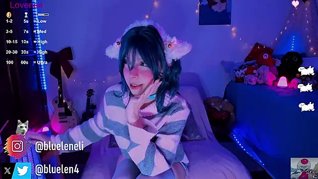 Snapshot of bluelen chatting on 02-21-25, 09:02 bluelen online show from 02-21-25, 09:02