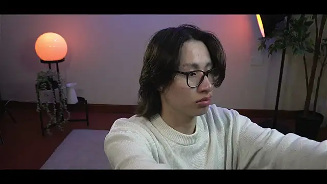 SrLuis18 online show from 02-11-25, 01:31