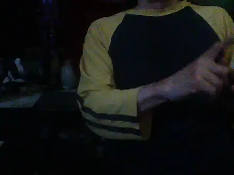 Snapshot of mrdemoncrowly chatting on 06-03-26, 04:48 mrdemoncrowly online show from 06-03-26, 04:48