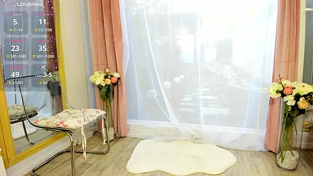 Selena Reeves online show from 09-19-25, 06:04